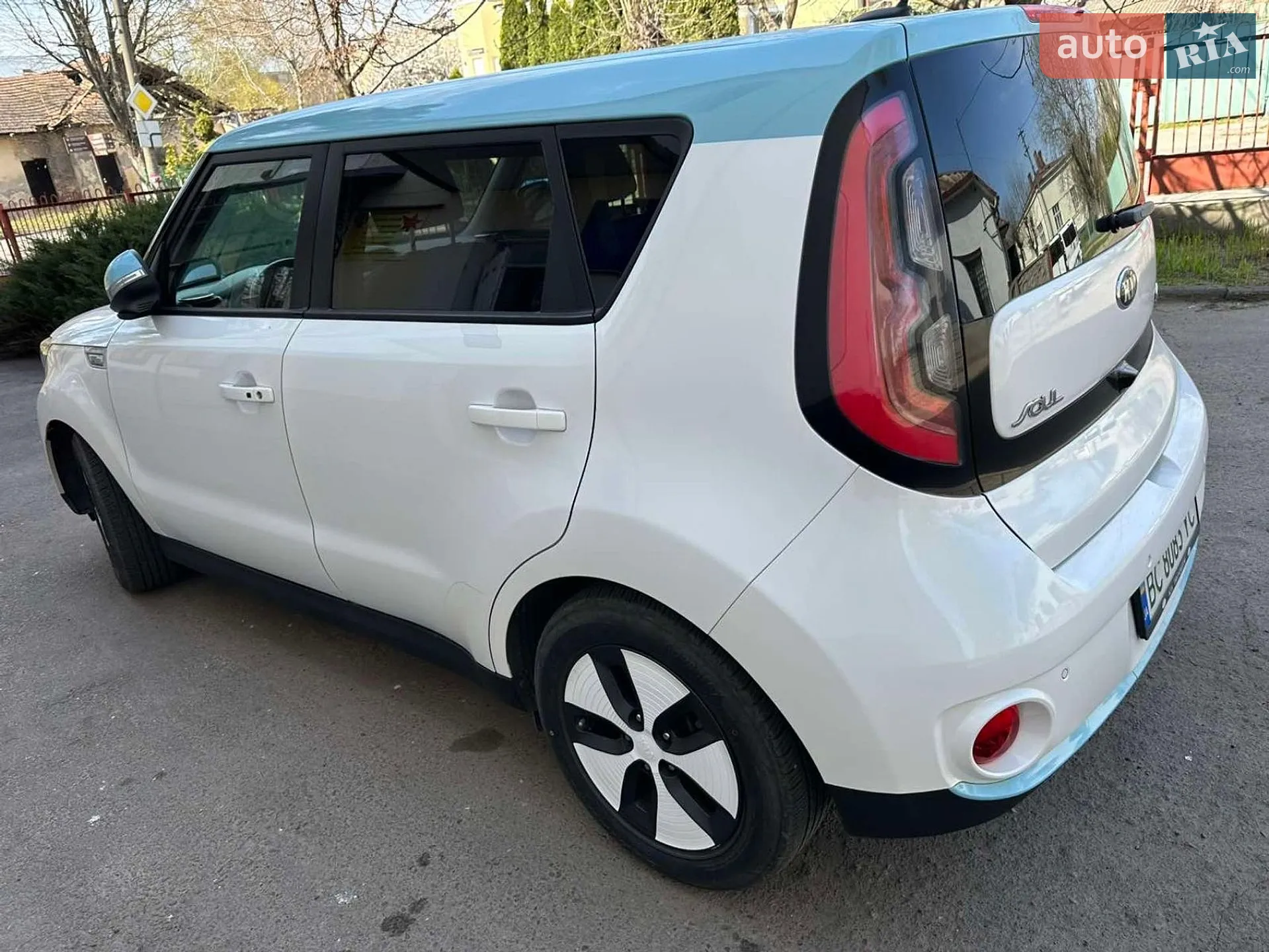 Kia Soul EV 2015 VIN KNAJX81EFG7006946 фото оголошення 3 з 14