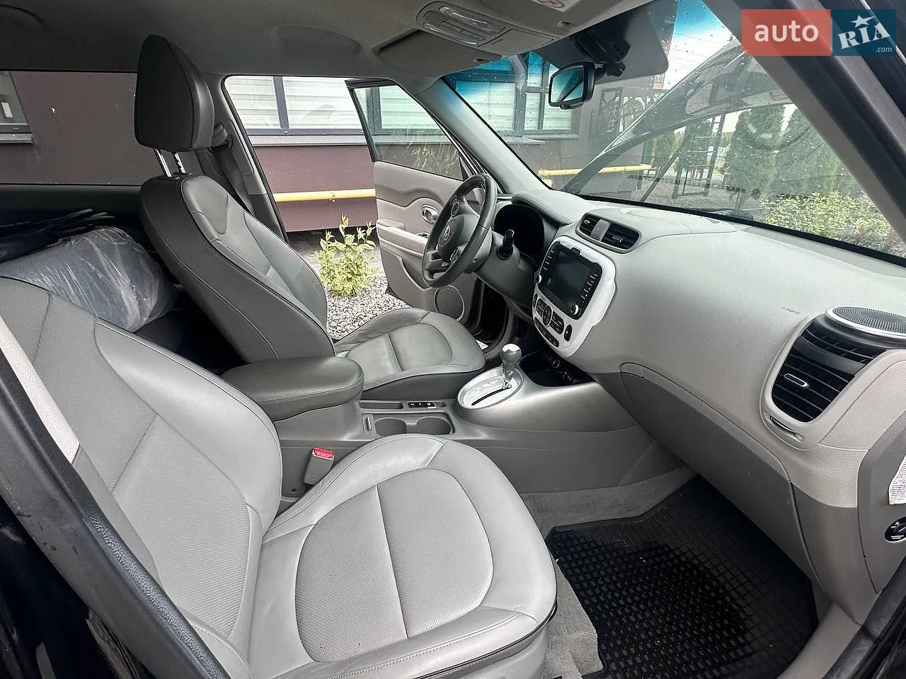 2015 Kia Soul EV - мініатюра 24