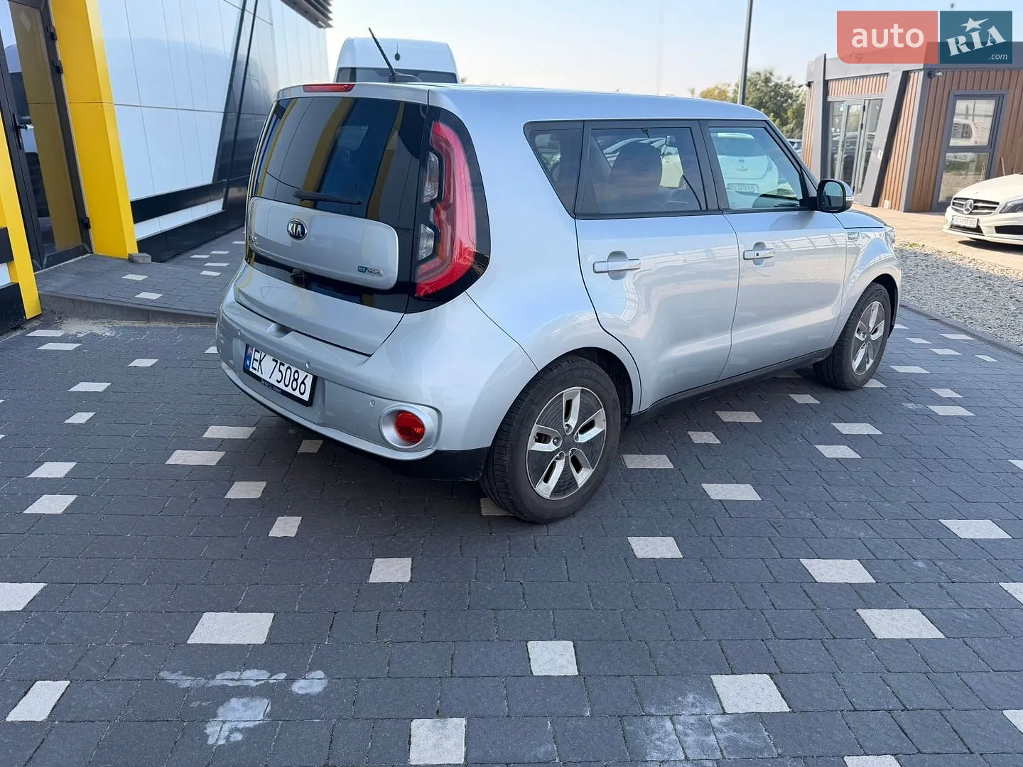 2017 Kia Soul EV - мініатюра 4