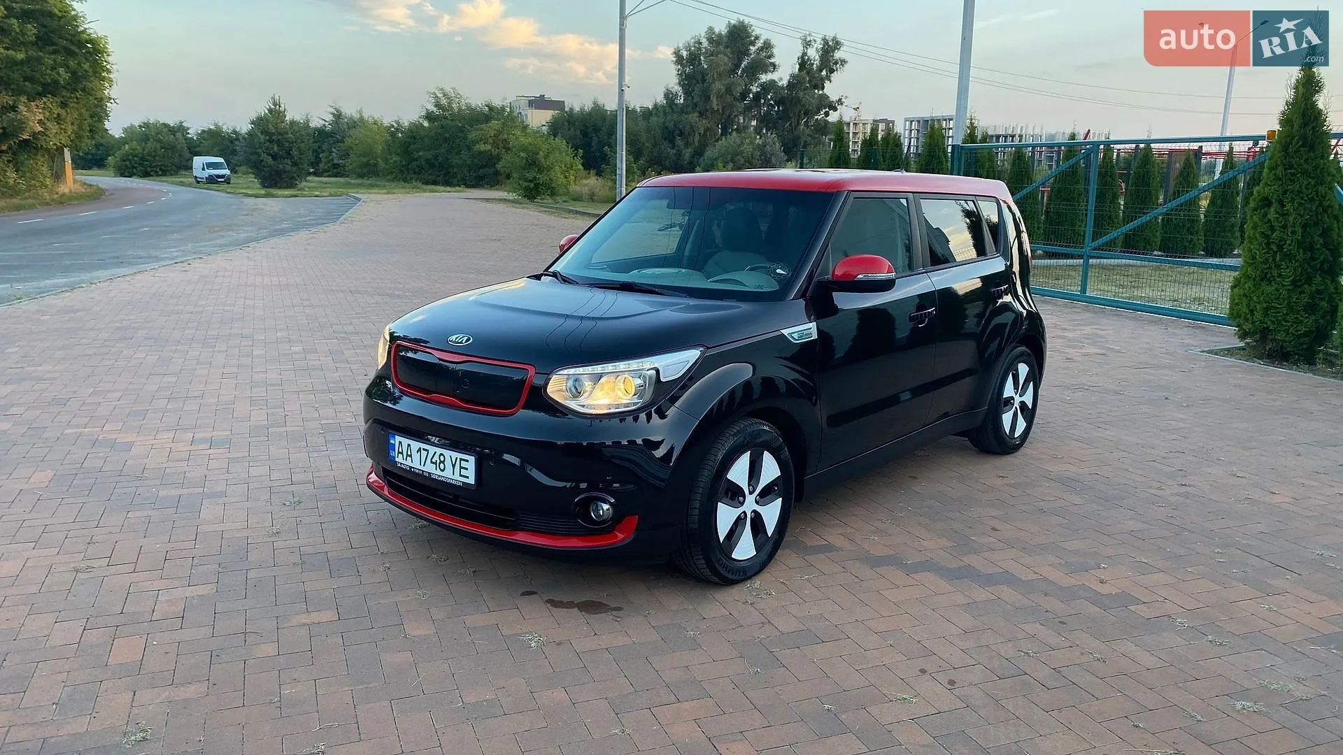2016 Kia Soul EV - фото 1