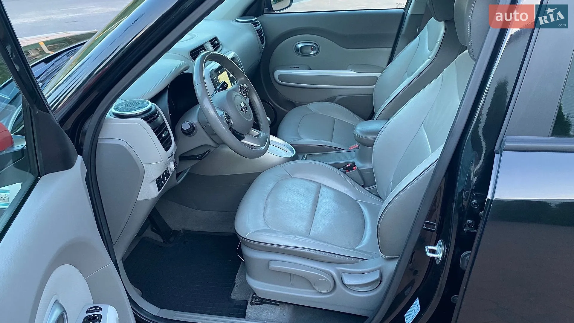 2016 Kia Soul EV - мініатюра 9
