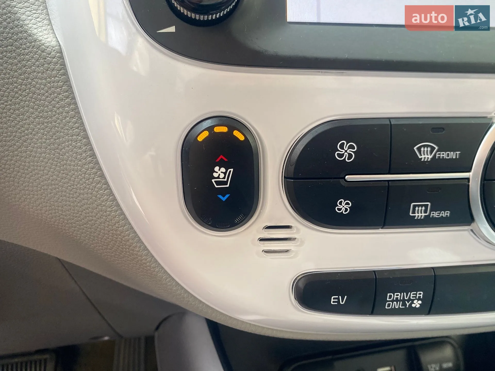 2018 Kia Soul EV - мініатюра 57