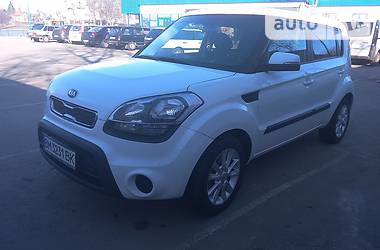 Позашляховик / Кросовер Kia Soul 2012 в Сумах