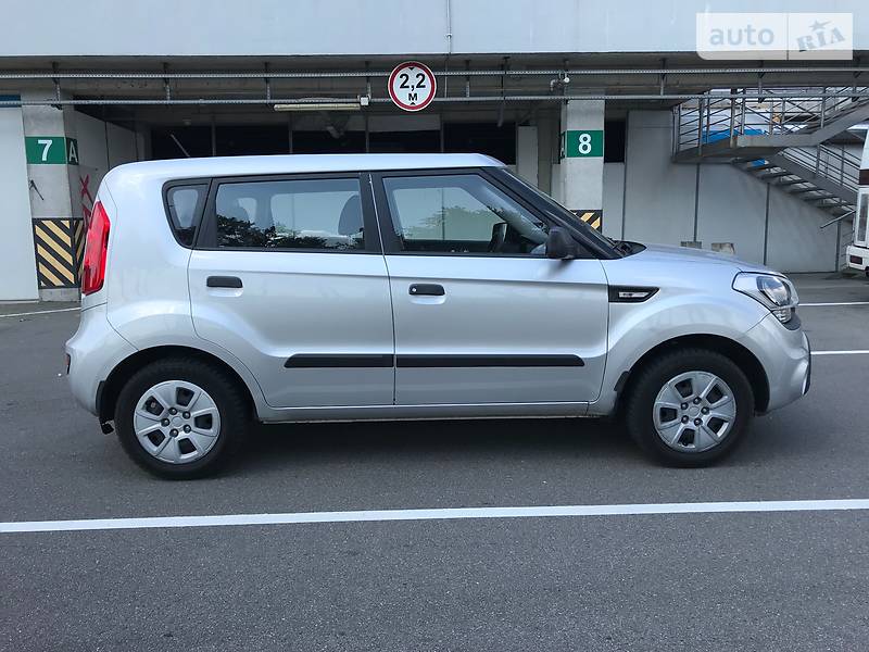 kia_soul__237370580fx.jpg