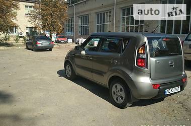 Седан Kia Soul 2011 в Днепре