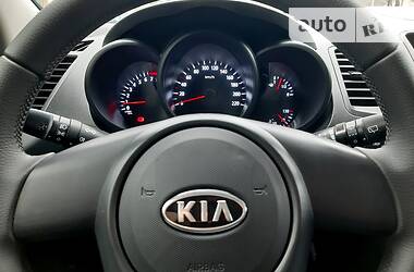 Хэтчбек Kia Soul 2011 в Николаеве