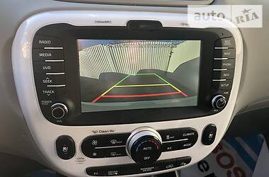 Хетчбек Kia Soul 2015 в 