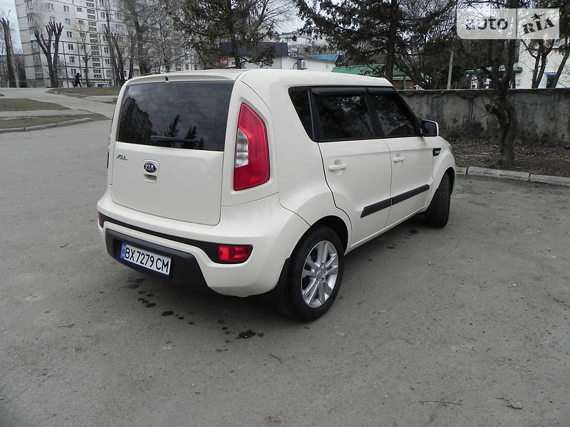 Хетчбек Kia Soul 2013 в Хмельницькому