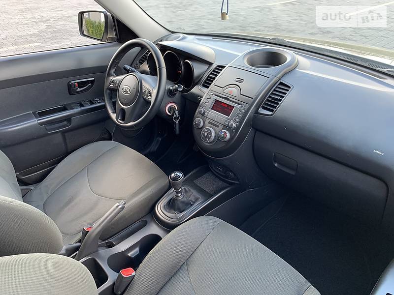 Хетчбек Kia Soul 2009 в Стрию
