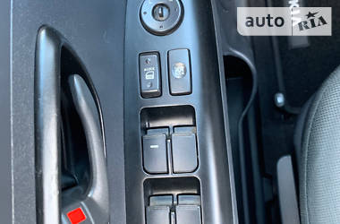 Хетчбек Kia Soul 2009 в 