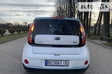 Хетчбек Kia Soul 2018 в 
