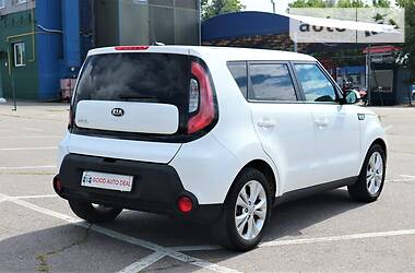 Хетчбек Kia Soul 2014 в 