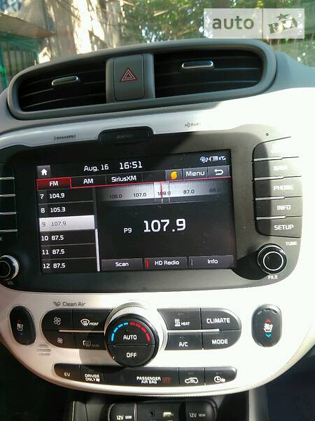 Хэтчбек Kia Soul 2017 в Одессе