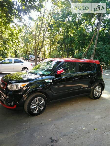 Хэтчбек Kia Soul 2017 в Одессе
