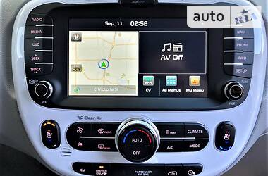 Хэтчбек Kia Soul 2016 в 