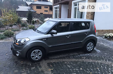 Хэтчбек Kia Soul 2012 в Киеве