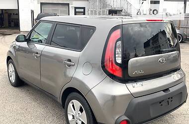 Хэтчбек Kia Soul 2016 в Киеве