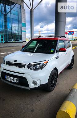 Хэтчбек Kia Soul 2017 в Одессе