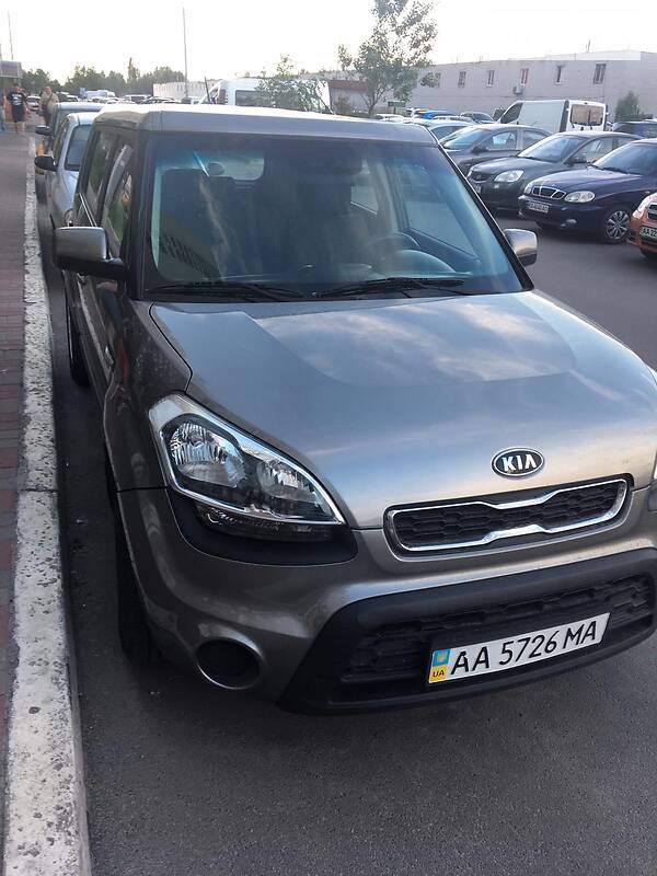 Позашляховик / Кросовер Kia Soul 2011 в Києві