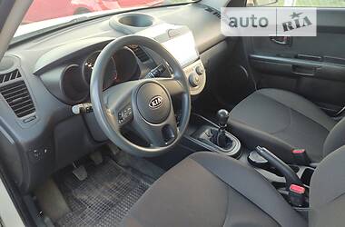 Универсал Kia Soul 2009 в Остроге