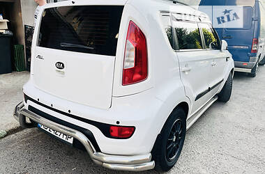 Хэтчбек Kia Soul 2012 в Виннице