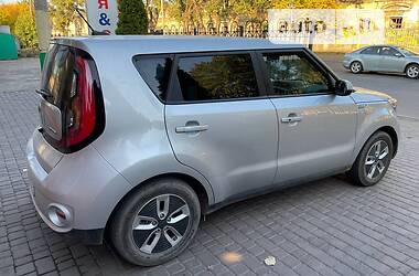 Внедорожник / Кроссовер Kia Soul 2017 в Одессе