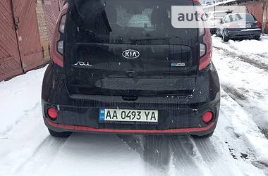 Внедорожник / Кроссовер Kia Soul 2017 в Киеве