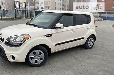 Хэтчбек Kia Soul 2013 в Одессе