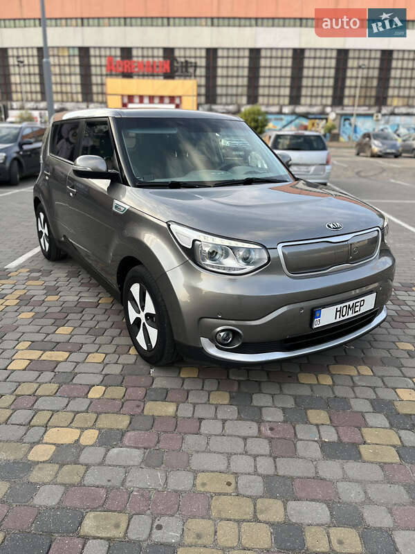 Внедорожник / Кроссовер Kia Soul 2015 в Луцке