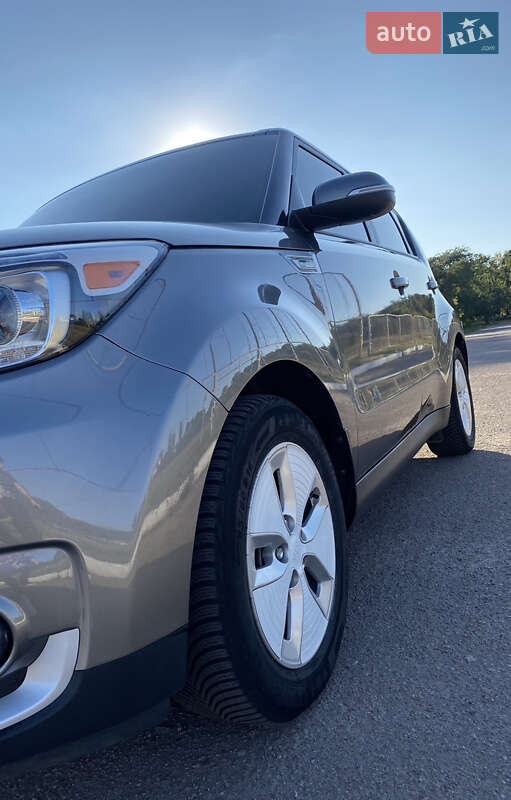 Внедорожник / Кроссовер Kia Soul 2016 в Прилуках фото 13 Внедорожник / Кроссовер Kia Soul 2016 в Прилуках