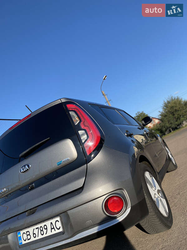 Внедорожник / Кроссовер Kia Soul 2016 в Прилуках фото 21 Внедорожник / Кроссовер Kia Soul 2016 в Прилуках