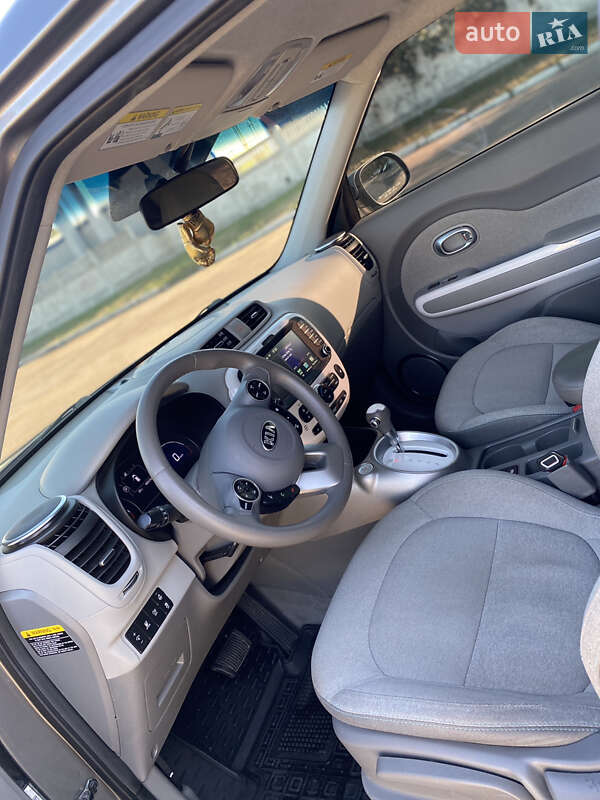 Внедорожник / Кроссовер Kia Soul 2016 в Прилуках фото 48 Внедорожник / Кроссовер Kia Soul 2016 в Прилуках