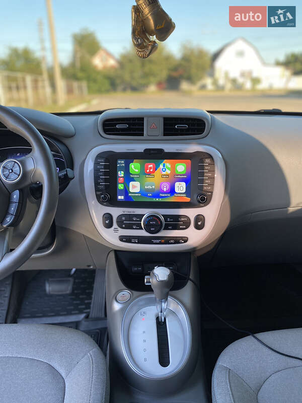 Внедорожник / Кроссовер Kia Soul 2016 в Прилуках фото 79 Внедорожник / Кроссовер Kia Soul 2016 в Прилуках