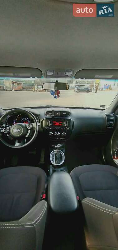 Позашляховик / Кросовер Kia Soul 2015 в Львові
