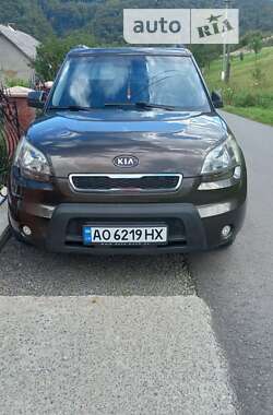 Позашляховик / Кросовер Kia Soul 2008 в Воловцю