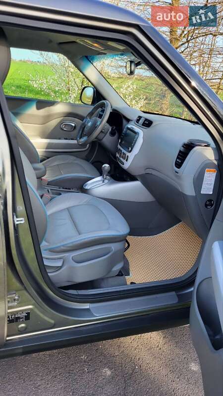 Позашляховик / Кросовер Kia Soul 2017 в Шептицькому