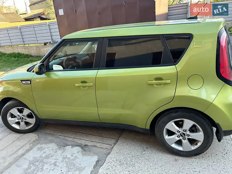 Kia Soul 2017 VIN KNDJN2A28J7890368 фото оголошення 4 з 52