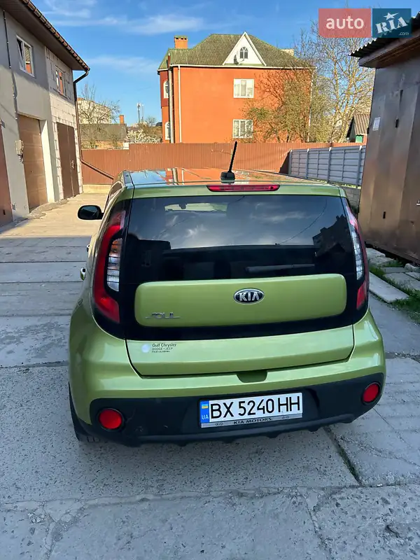 Kia Soul 2017 VIN KNDJN2A28J7890368 фото оголошення 5 з 52