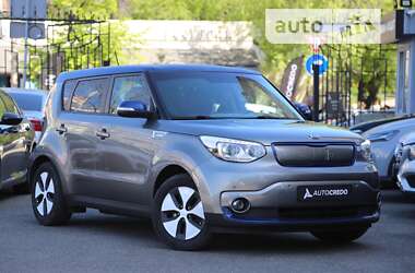 Хэтчбек Kia Soul 2015 в Киеве