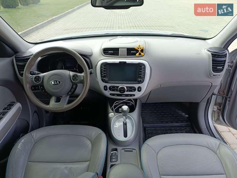 Позашляховик / Кросовер Kia Soul 2017 в Одесі