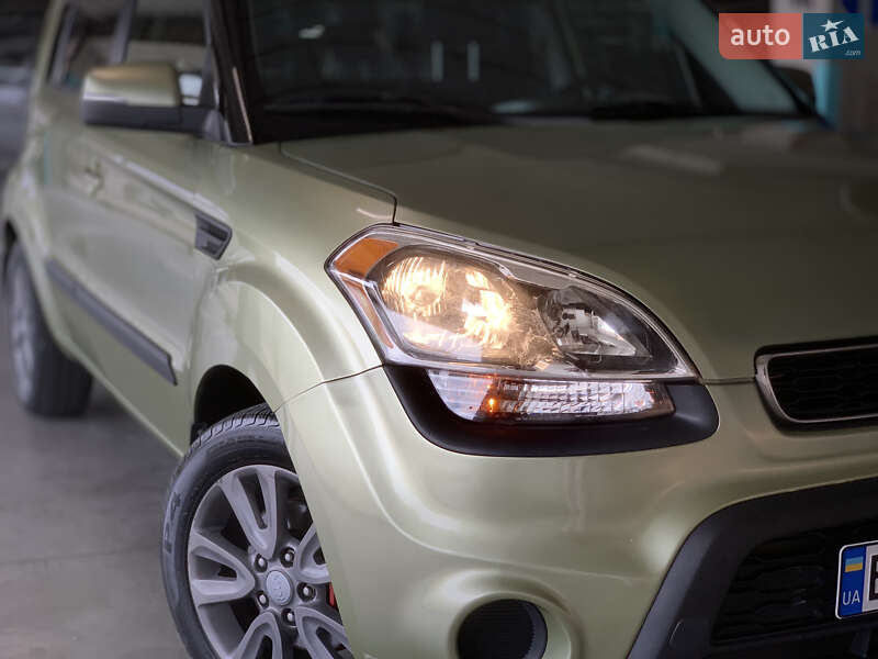 Позашляховик / Кросовер Kia Soul 2013 в Львові