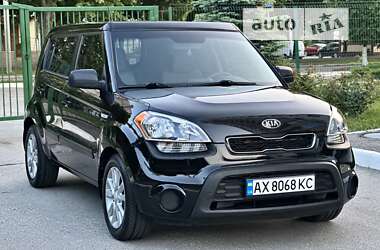 Позашляховик / Кросовер Kia Soul 2013 в Харкові