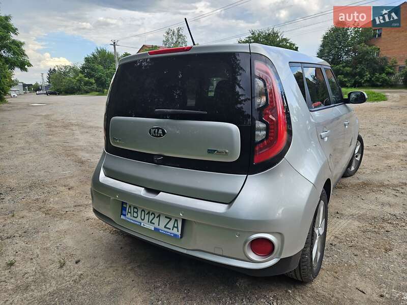 Позашляховик / Кросовер Kia Soul 2017 в Вінниці