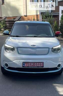 Позашляховик / Кросовер Kia Soul 2014 в Львові