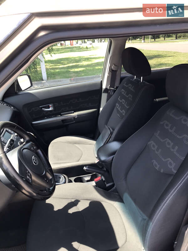 Позашляховик / Кросовер Kia Soul 2013 в Харкові