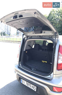 Внедорожник / Кроссовер Kia Soul 2013 в 