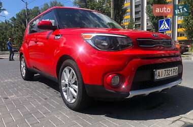 Позашляховик / Кросовер Kia Soul 2017 в Києві