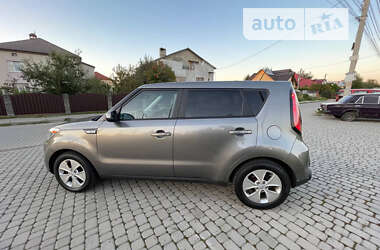 Позашляховик / Кросовер Kia Soul 2015 в Львові