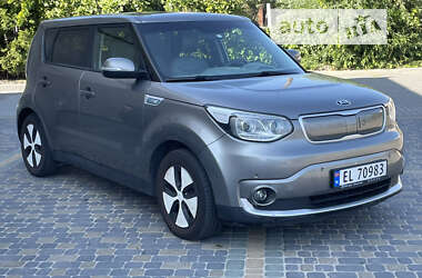 Позашляховик / Кросовер Kia Soul 2015 в Львові