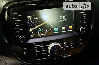 Внедорожник / Кроссовер Kia Soul 2016 в 